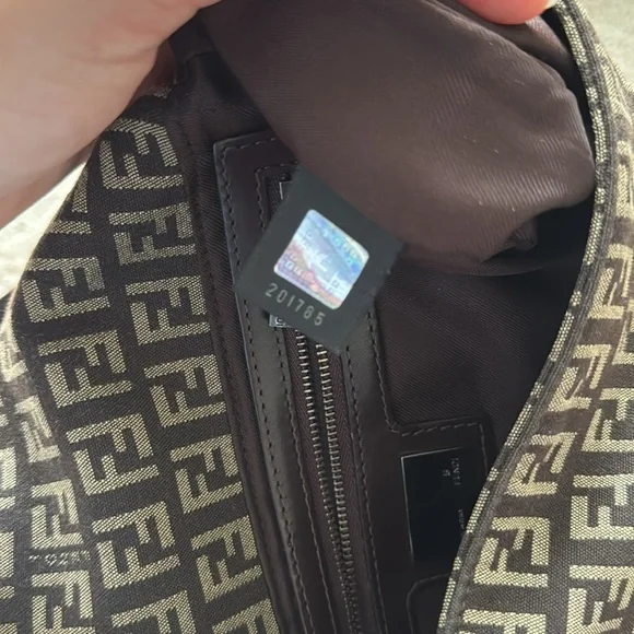 FENDI Vintage Brown Zucca Canvas Baguette shoulder bag - Picture 12 of 12
